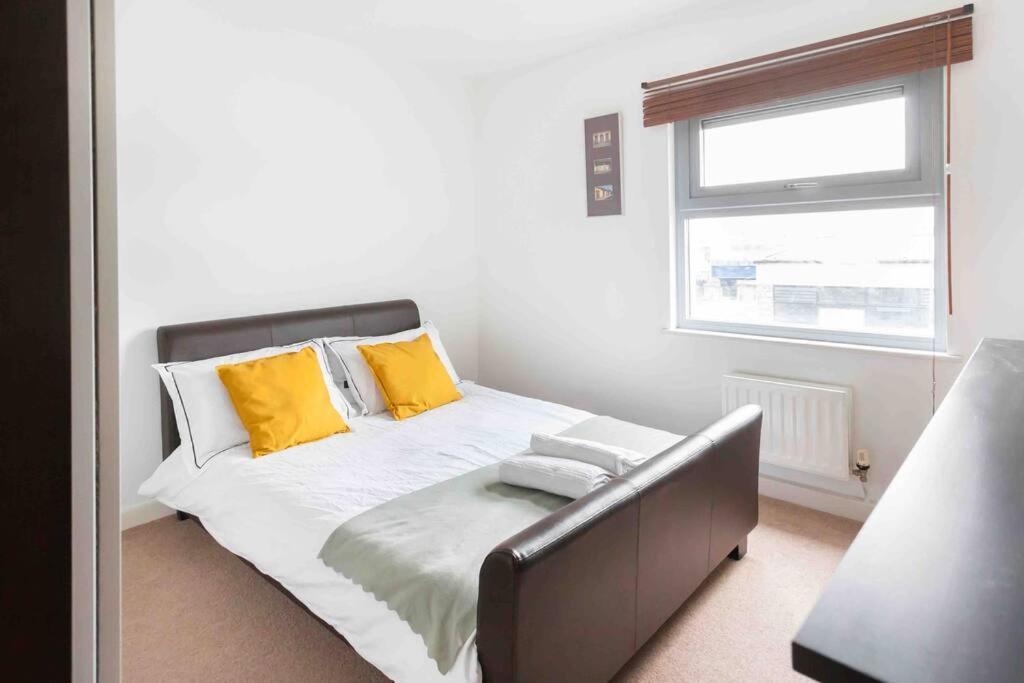 Appartamento Spacious 2 Bedroom In Near Tube