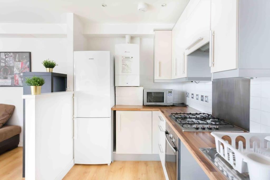 Appartamento Spacious 2 Bedroom In Near Tube *